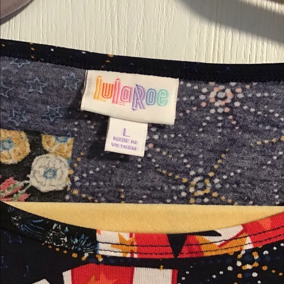 Lularoe Irma - Picture 2 of 5